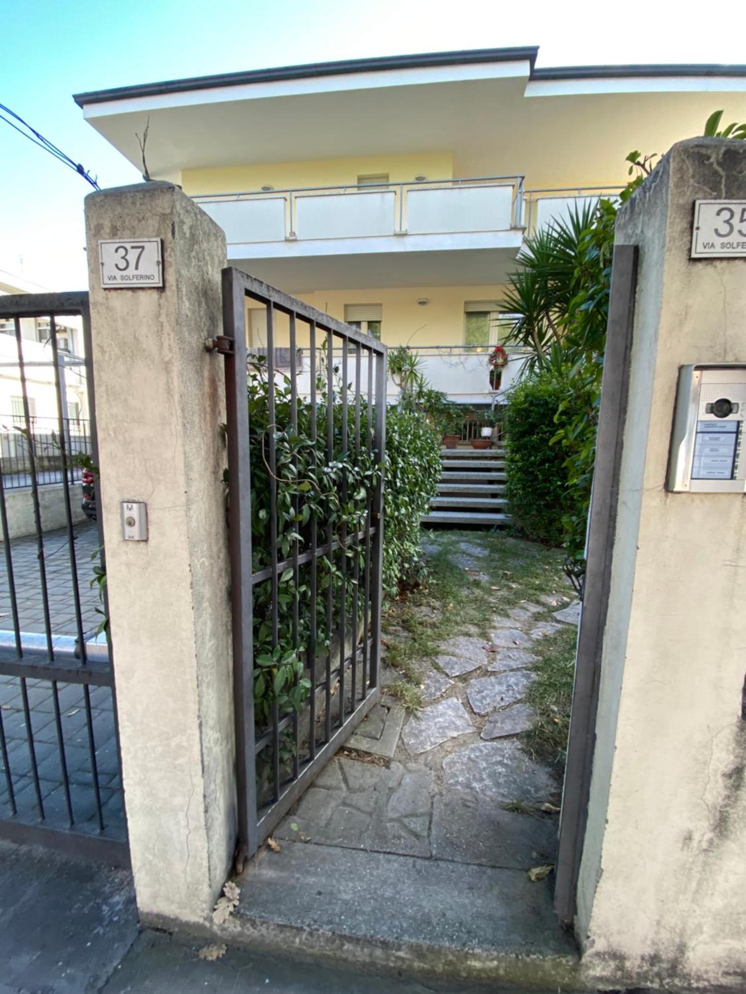 La Terrazza Sul Tetto Apartment Порто Сан Джорджио Екстериор снимка